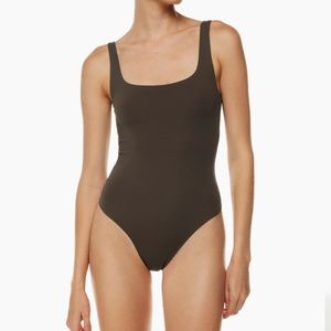 Aritzia Babaton Contour Tank Bodysuit